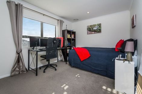 Photo of property in 88 Mackay Drive, Greenhithe, Auckland, 0632