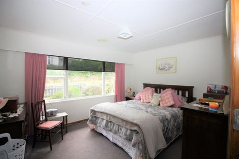 Photo of property in 13 Chamberlain Street, Dannevirke, 4930