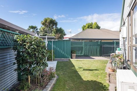 Photo of property in 63a Rangitane Street, Palmerston North, 4414
