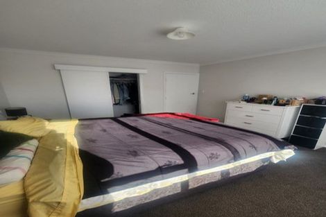 Photo of property in 13-13a Benzie Avenue, Wallaceville, Upper Hutt, 5018