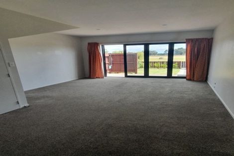 Photo of property in 9 Walsh Road, Papakura, 2110