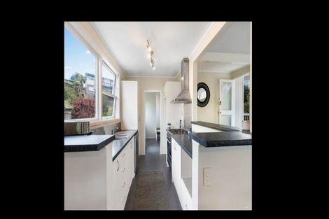 Photo of property in 1/7 Odette Road, Totara Vale, Auckland, 0629