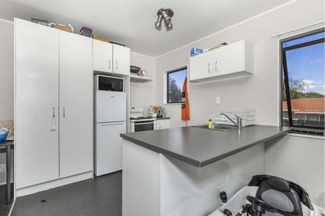 Photo of property in 1/38 Maplesden Drive, Clendon Park, Auckland, 2103