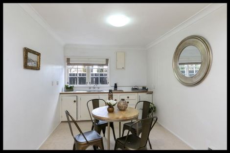 Photo of property in 11 Cockayne Road, Khandallah, Wellington, 6035