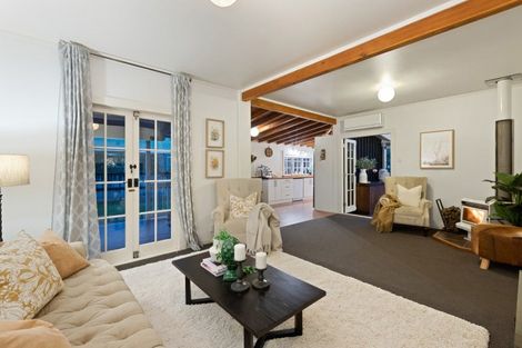 Photo of property in 16 Waitoki Road, Waitoki, Kaukapakapa, 0871