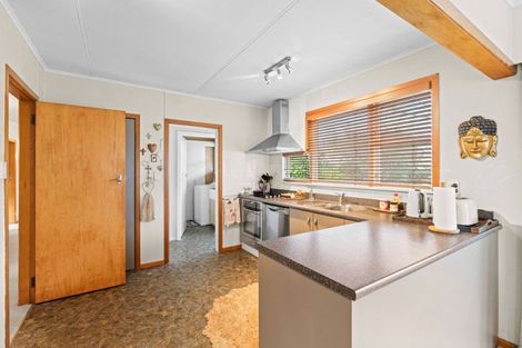 Photo of property in 63 Parkes Avenue, Saint Johns Hill, Whanganui, 4501