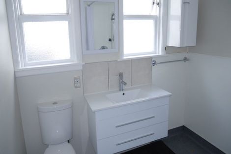 Photo of property in 20 Ilam Road, Upper Riccarton, Christchurch, 8041