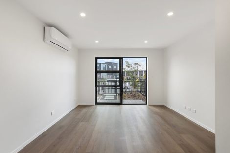 Photo of property in 39 Jabuka Street, Glen Eden, Auckland, 0602