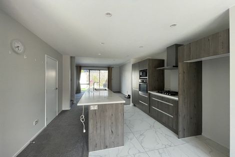 Photo of property in 14 Chaffinch Road, Hobsonville, Auckland, 0616