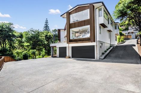 Photo of property in 293b Titirangi Road, Titirangi, Auckland, 0604