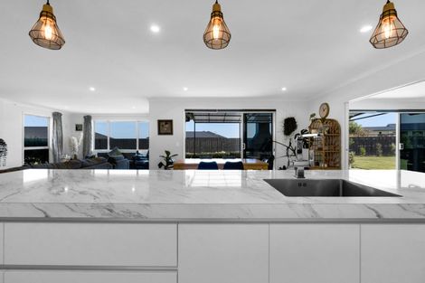 Photo of property in 54 Denby Road, Hawera, 4672