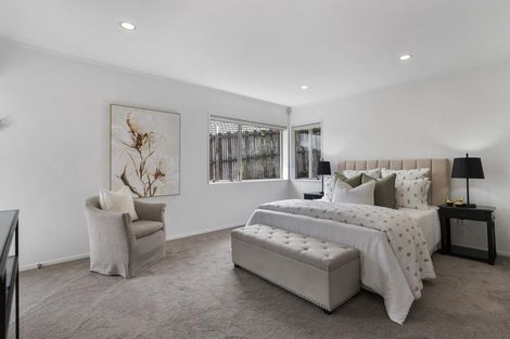 Photo of property in 24 Kenmure Avenue, Forrest Hill, Auckland, 0620