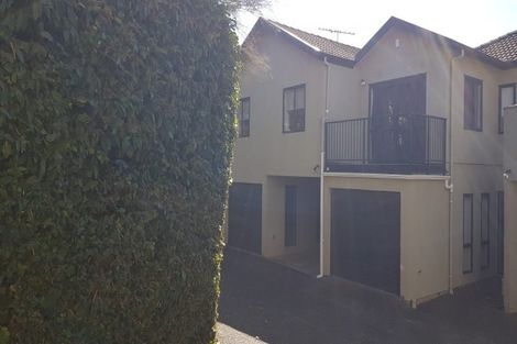 Photo of property in 8/3 Orwell Road, Greenhithe, Auckland, 0632