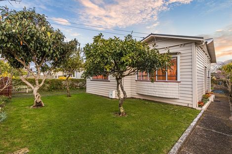 Photo of property in 47 Calgary Street, Mount Eden, Auckland, 1041