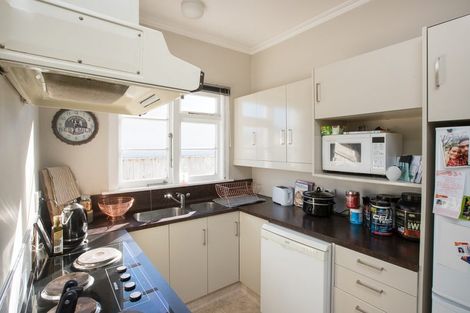 Photo of property in 52 Roy Street, Palmerston North, 4410