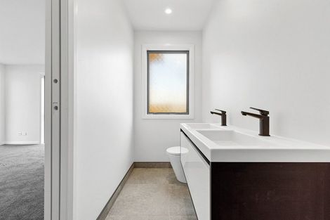 Photo of property in 61 Freedom Drive, Kelvin Grove, Palmerston North, 4414