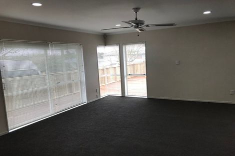 Photo of property in 1/58 Rodney Street, Howick, Auckland, 2014
