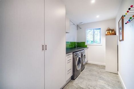 Photo of property in 36 Le Roy Terrace, Birkenhead, Auckland, 0626
