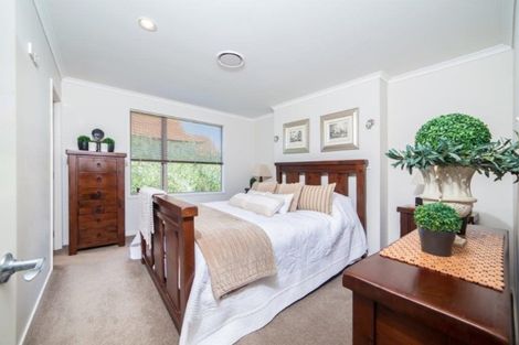 Photo of property in 19 Voyager Drive, Gulf Harbour, Whangaparaoa, 0930