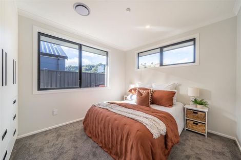 Photo of property in 17 Cynisca Crescent, Wallaceville, Upper Hutt, 5018