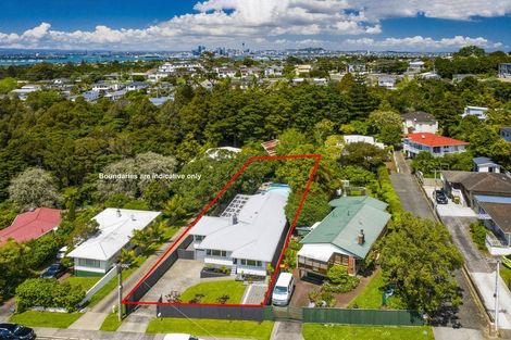 Photo of property in 15 Moore Street, Hillcrest, Auckland, 0627