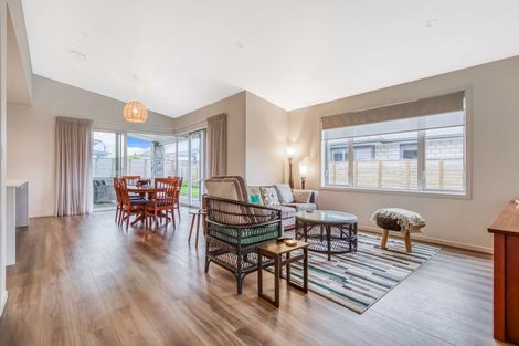 Photo of property in 30 Awatea Drive, Whitianga, 3510