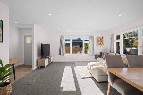 Photo of property in 37 Balrudry Street, Avonhead, Christchurch, 8042