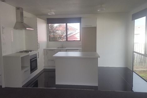 Photo of property in 1/141 Carnoustie Drive, Wattle Downs, Auckland, 2103