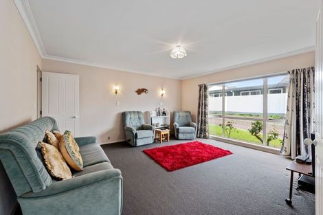 Photo of property in 32 Bayfair Drive, Mount Maunganui, 3116