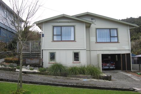 Photo of property in 13 Ashmore Avenue, Cobden, Greymouth, 7802