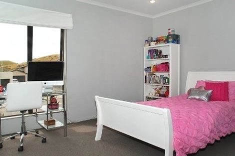 Photo of property in 84 Kentwood Drive, Woodridge, Wellington, 6037