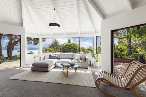 Photo of property in 56a Rangatira Road, Beach Haven, Auckland, 0626