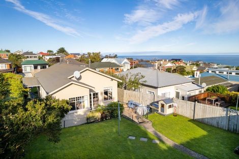 Photo of property in 19 Oakland Street, Andersons Bay, Dunedin, 9013