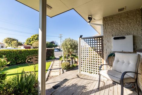Photo of property in 2/400 Ikanui Road, Frimley, Hastings, 4120