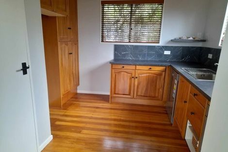 Photo of property in 1/96 Severn Street, Island Bay, Wellington, 6023