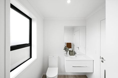 Photo of property in 1/12 Ruakiwi Road, Hamilton Lake, Hamilton, 3204