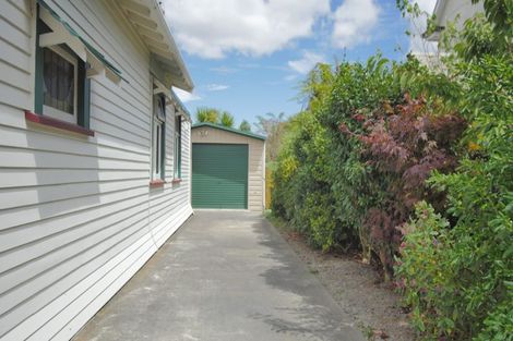 Photo of property in 76 Victoria Avenue, Palmerston North, 4410