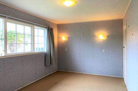 Photo of property in 28 Matipo Road, Mairangi Bay, Auckland, 0630