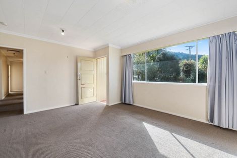 Photo of property in 9 Bay Grove, Pukehangi, Rotorua, 3015