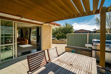 Photo of property in 56 Missy Crescent, Mount Pisa, Cromwell, 9383