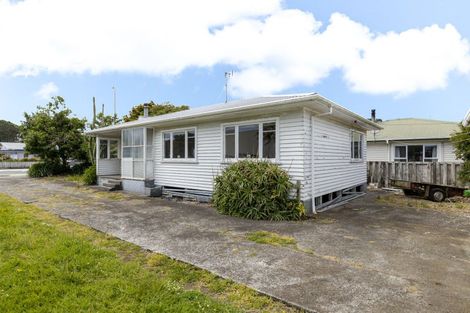 Photo of property in 160 South Road, Spotswood, New Plymouth, 4310
