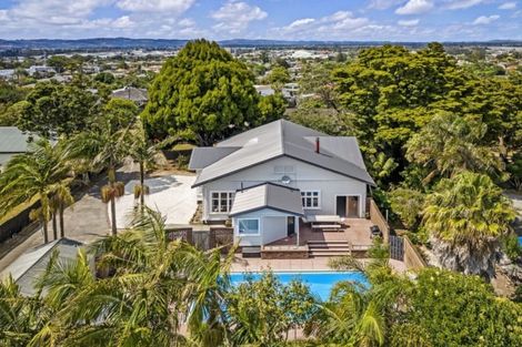 Photo of property in 1/60 Alfriston Road, Manurewa East, Auckland, 2102