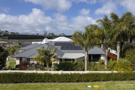 Photo of property in 44 Contour Avenue, Pyes Pa, Tauranga, 3112