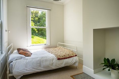 Photo of property in 164 Paremata Road, Paremata, Porirua, 5024