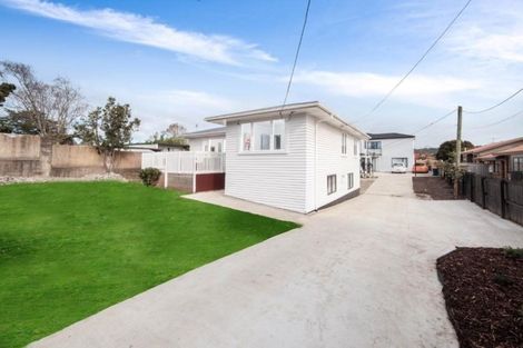 Photo of property in 54 Glen Road, Ranui, Auckland, 0612