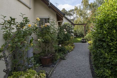 Photo of property in 31 Kamaka Crescent, Bridge Hill, Alexandra, 9320