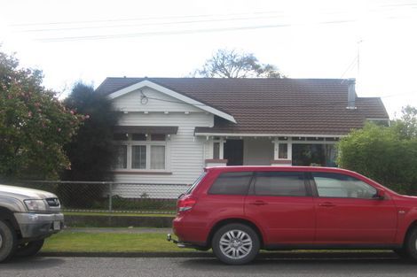 Photo of property in 2 Park Street, Hikurangi, 0114