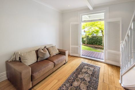 Photo of property in 38 Albert Road, Devonport, Auckland, 0624