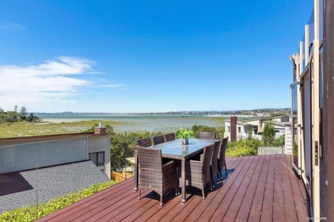Photo of property in 38 Bannings Way, Hobsonville, Auckland, 0618