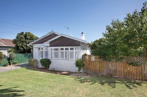 Photo of property in 40 Stewart Street, Marton, 4710